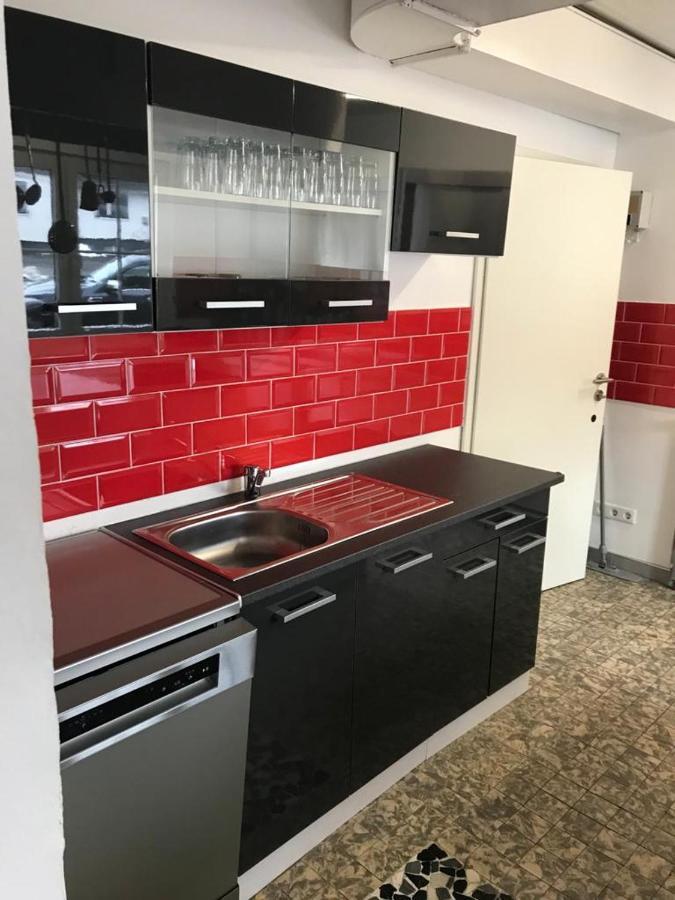 Haus Astenblick In Winterberg Fuer Bis Zu 35 Personen Fuer Wanderveranstaltungen Und Familienfeiern Exterior photo