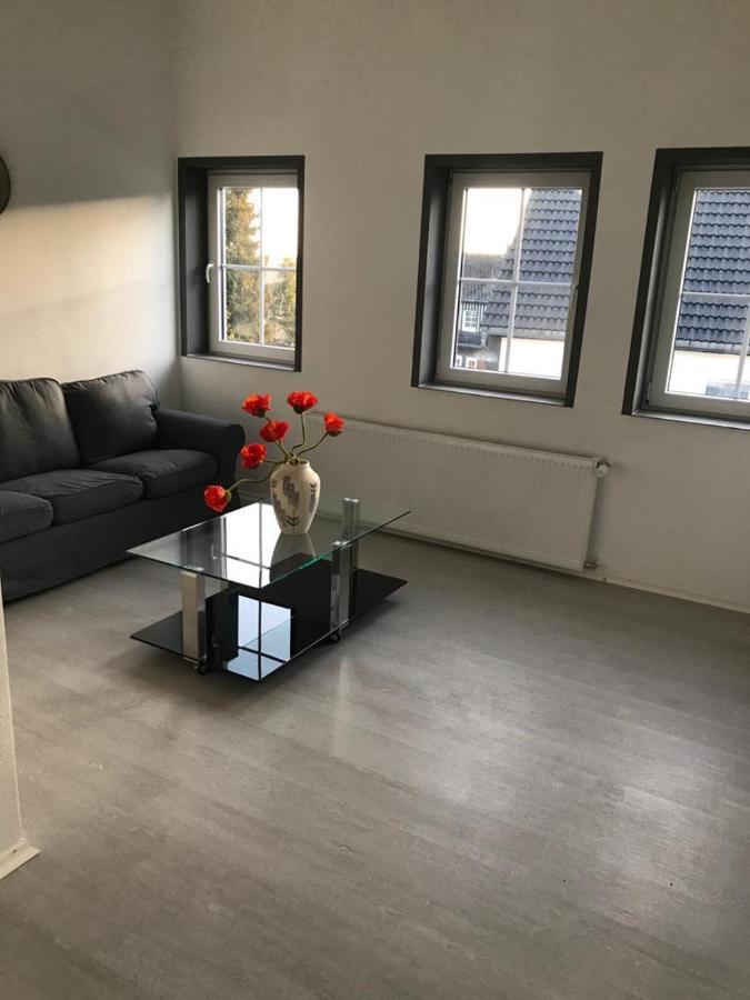 Haus Astenblick In Winterberg Fuer Bis Zu 35 Personen Fuer Wanderveranstaltungen Und Familienfeiern Exterior photo